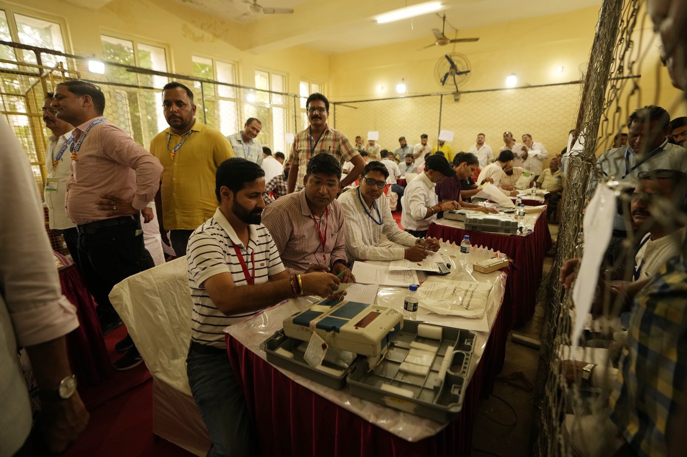 Votes are being counted in the election for a truncated government in Indian-controlled Kashmir | iNFOnews.ca Votes are being counted in the election for a truncated government in Indian-controlled Kashmir | iNFOnews.ca