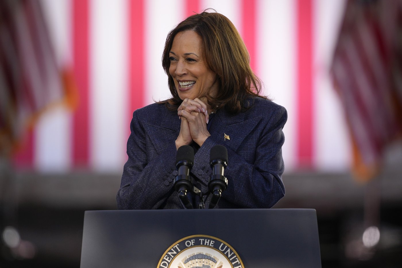 The Latest: Harris and Trump pivot to turnout as early voting begins | iNFOnews.ca The Latest: Harris and Trump pivot to turnout as early voting begins | iNFOnews.ca