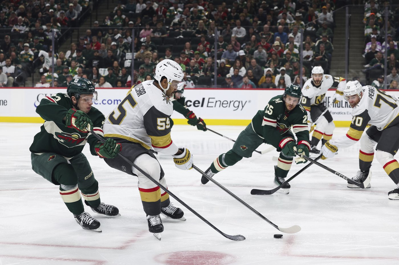 Barbashev scores in OT, Golden Knights beat Wild 4-3 to even series | iNFOnews.ca Barbashev scores in OT, Golden Knights beat Wild 4-3 to even series | iNFOnews.ca