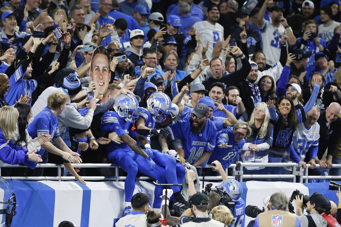 Jared Goff and NFC-leading Lions score at will in 52-6 win over Jaguars | iNFOnews.ca Jared Goff and NFC-leading Lions score at will in 52-6 win over Jaguars | iNFOnews.ca