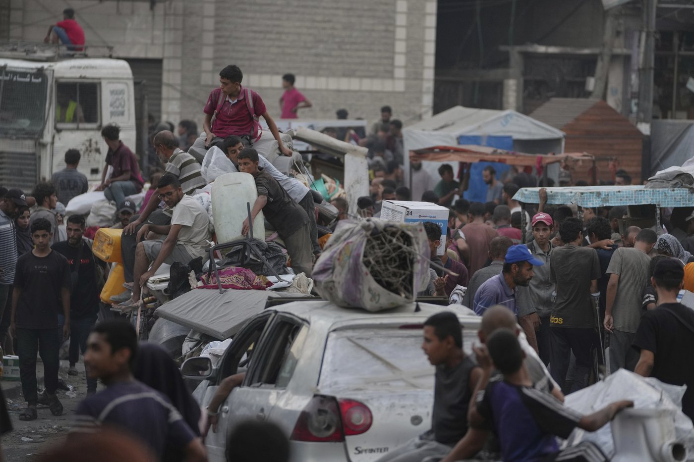 Israeli military says strikes on Gaza hospital targeted a Hamas camera, without providing evidence | iNFOnews.ca Israeli military says strikes on Gaza hospital targeted a Hamas camera, without providing evidence | iNFOnews.ca