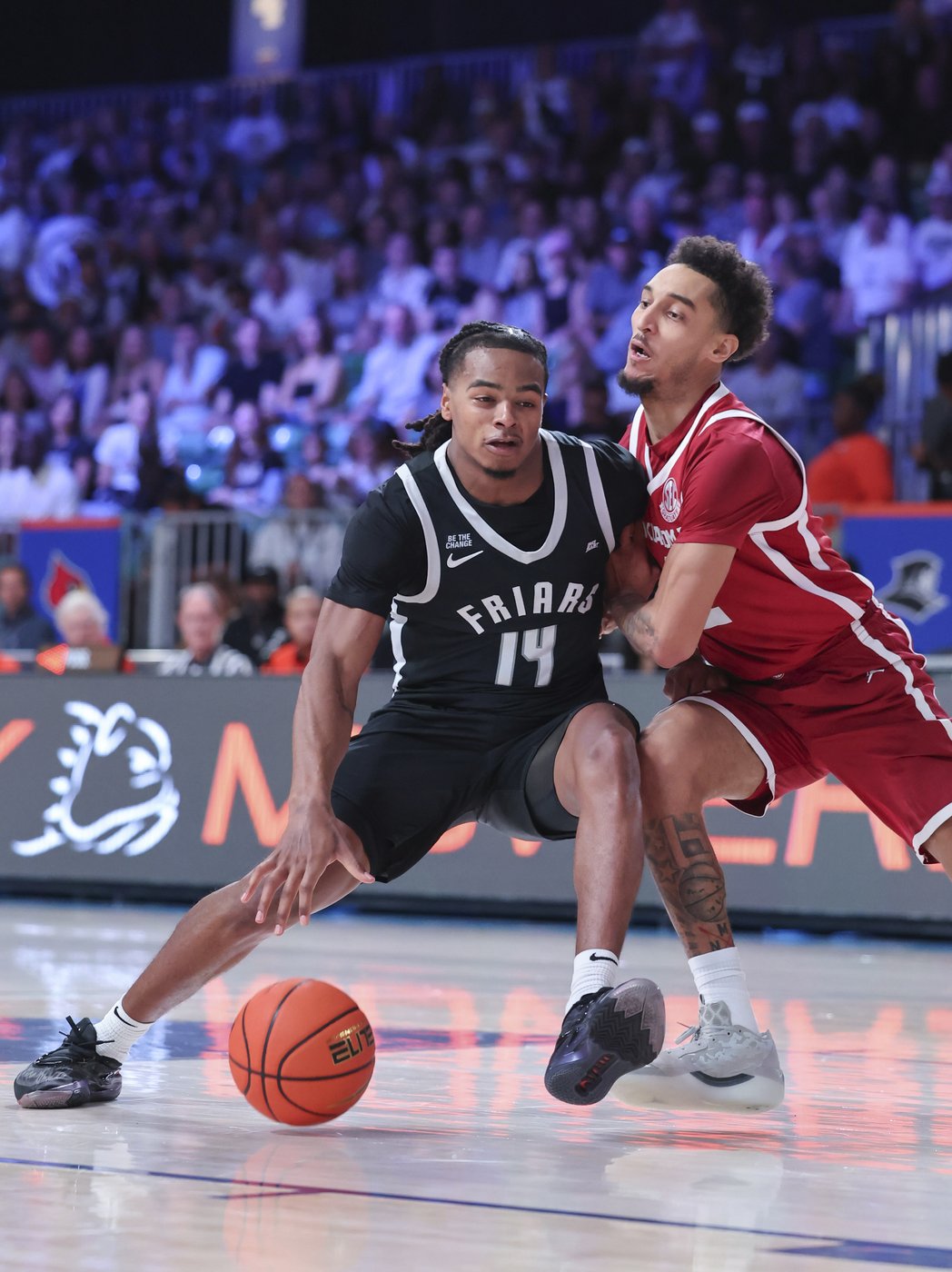 Oklahoma hangs on to beat Providence 79-77 in wild finish at Battle 4 Atlantis | iNFOnews.ca Oklahoma hangs on to beat Providence 79-77 in wild finish at Battle 4 Atlantis | iNFOnews.ca