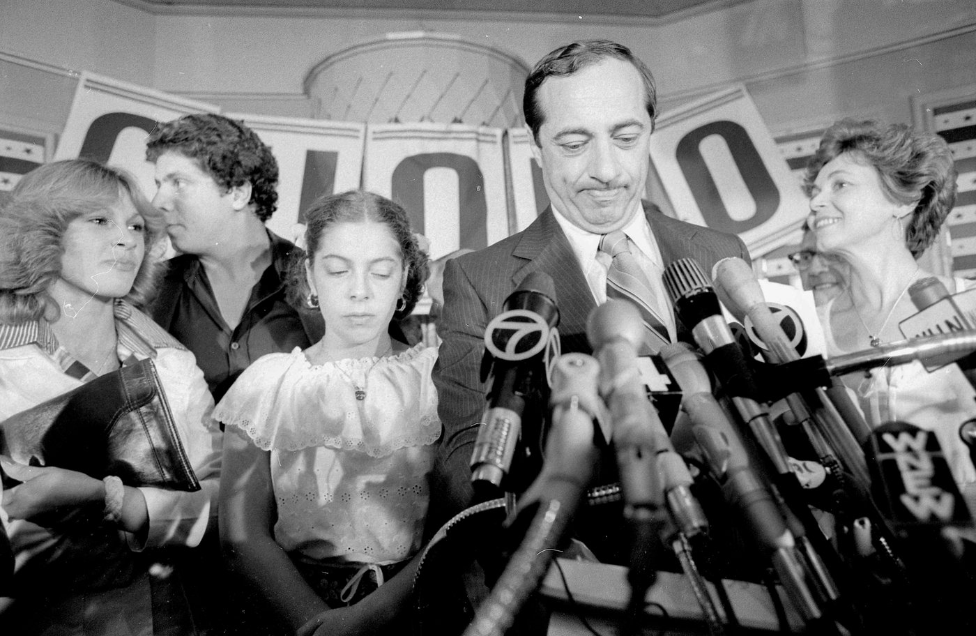 Cuomo hasn't condemned bigoted attacks on Mamdani. In 1977 race, his father took another approach | iNFOnews.ca