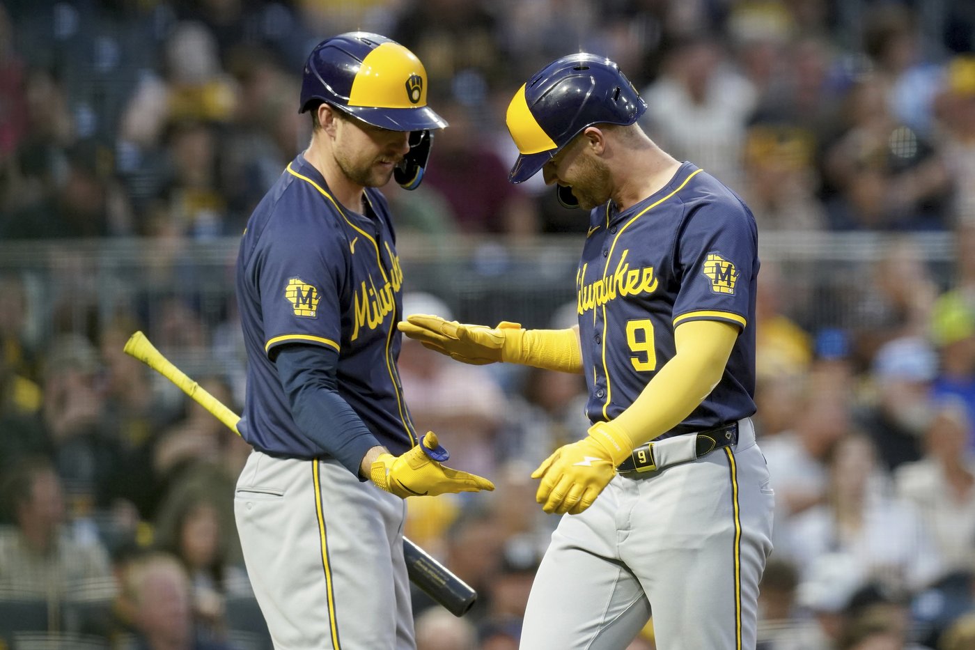 Ortiz pitches seven strong innings as Pirates cool off NL Central champion Brewers 2-1 | iNFOnews.ca Ortiz pitches seven strong innings as Pirates cool off NL Central champion Brewers 2-1 | iNFOnews.ca