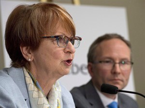 Quebec budget-slashing review recommends cuts to municipalities, farmers | iNFOnews.ca CP30817669