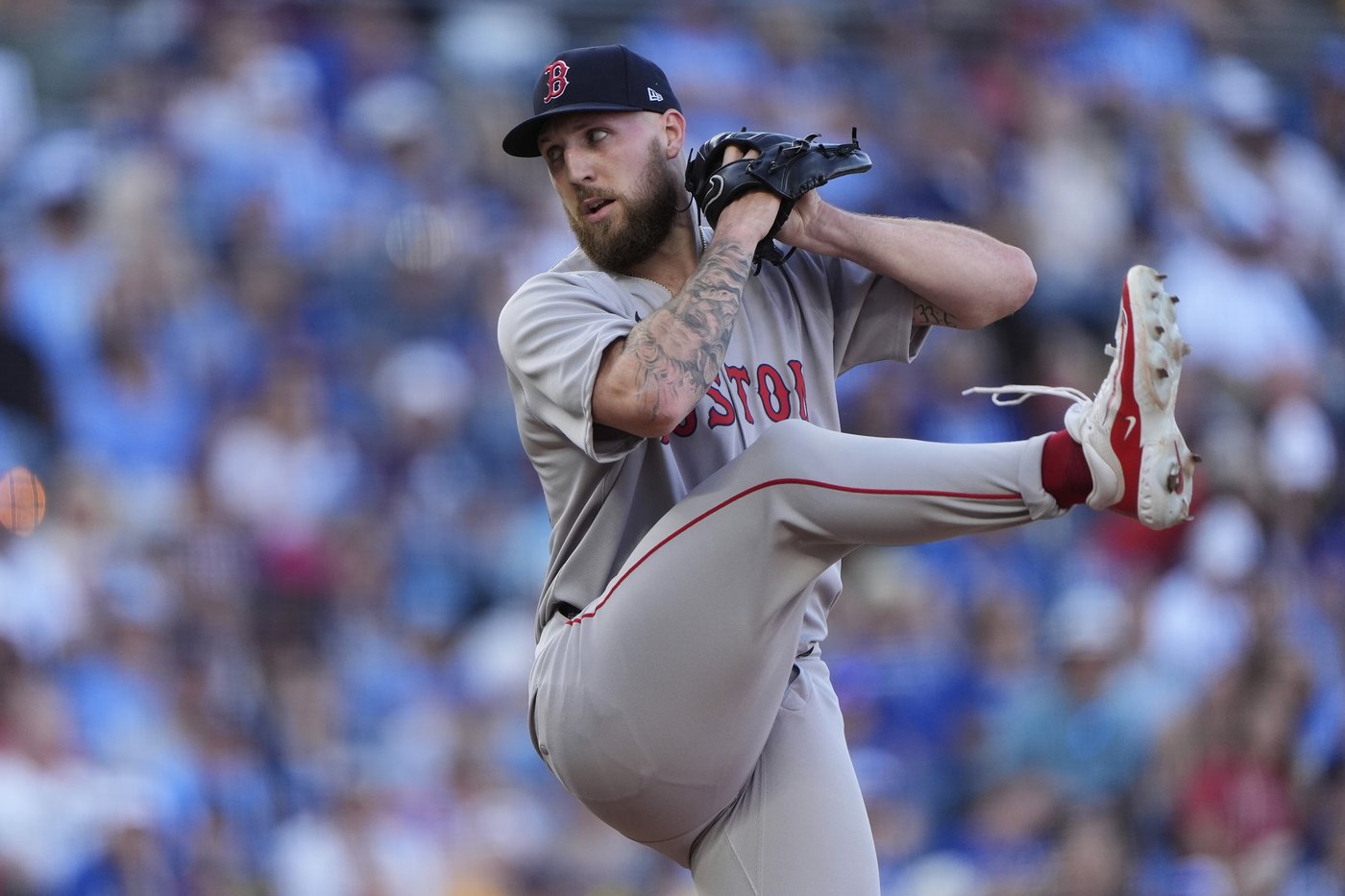 Crochet, Red Sox beat KC 10-1 to end Royals' winning streak at 7 | iNFOnews.ca Crochet, Red Sox beat KC 10-1 to end Royals' winning streak at 7 | iNFOnews.ca