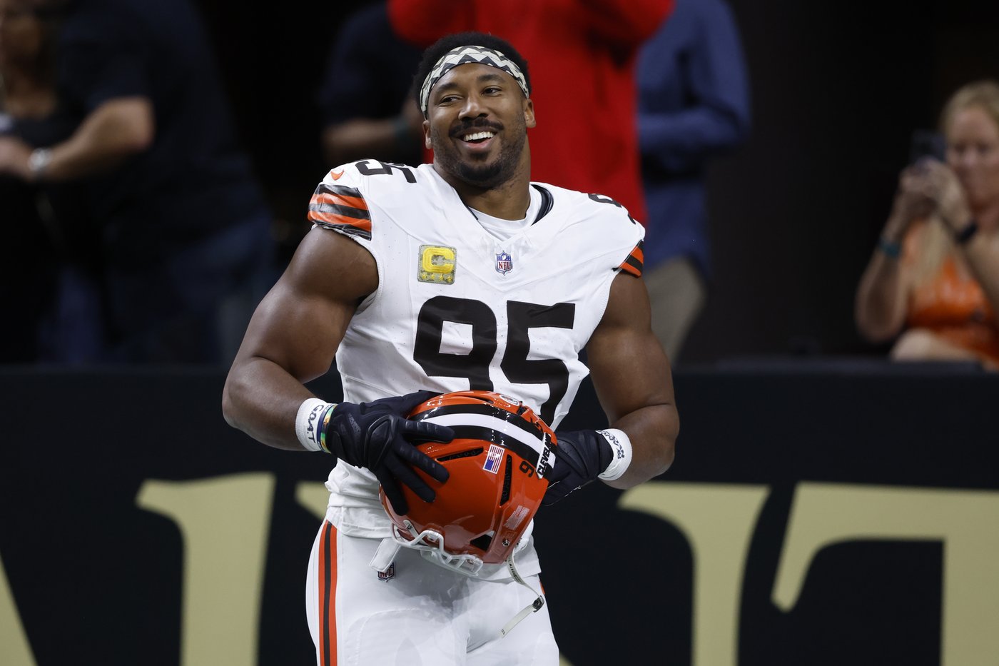 First-place Steelers visit rival Browns on Thursday night with teams at opposite ends of AFC North | iNFOnews.ca First-place Steelers visit rival Browns on Thursday night with teams at opposite ends of AFC North | iNFOnews.ca