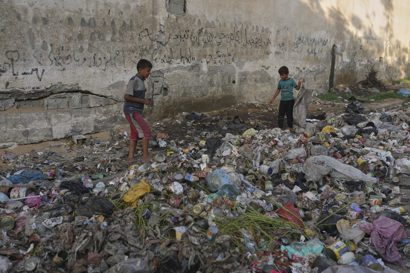 UK 'outraged' at Israel restricting aid as it works to evacuate children from Gaza for treatment | iNFOnews.ca UK 'outraged' at Israel restricting aid as it works to evacuate children from Gaza for treatment | iNFOnews.ca