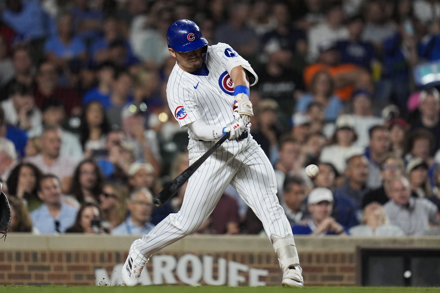 Cody Bellinger knocks in 3 as Cubs beat Nationals 7-6 to stave off postseason elimination | iNFOnews.ca