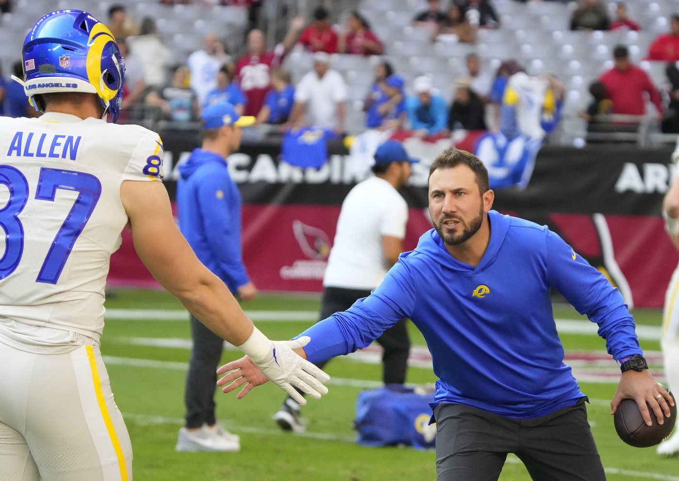 Texans are hiring Rams assistant Nick Caley as offensive coordinator, AP source says | iNFOnews.ca