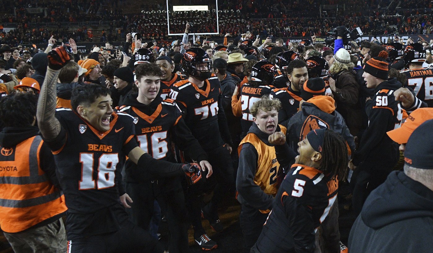 No. 11 Boise State hosts Oregon State looking for a win in bid to stay in playoff mix | iNFOnews.ca No. 11 Boise State hosts Oregon State looking for a win in bid to stay in playoff mix | iNFOnews.ca