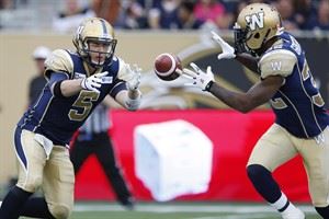 Running back Nic Grigsby breaks with Blue Bombers over backup role | iNFOnews.ca CP30294024