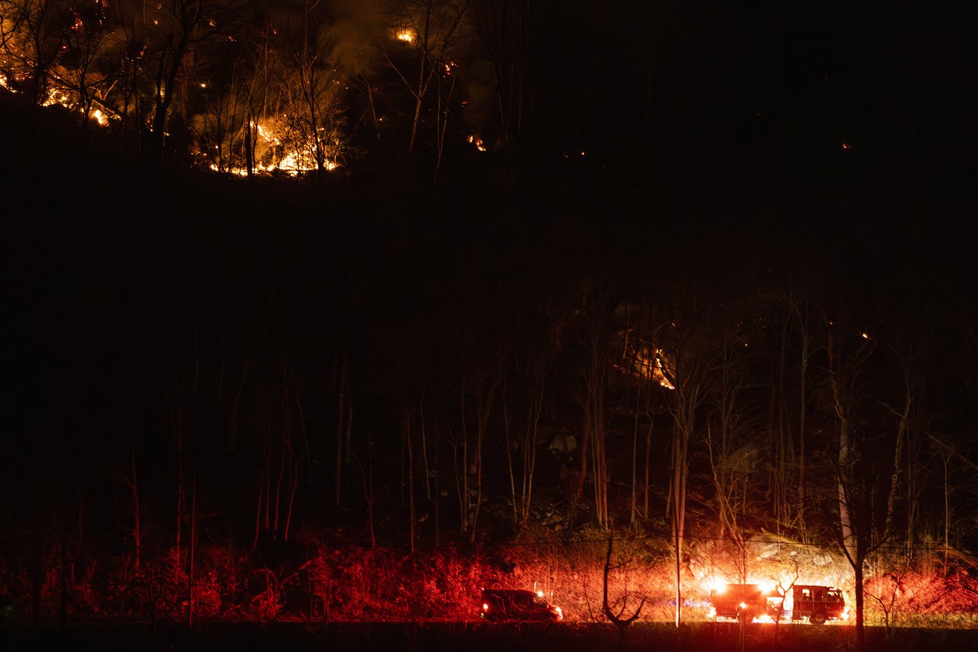 2 charged with setting some Northeast wildfires amid New Jersey drought warning and blazes out West | iNFOnews.ca 2 charged with setting some Northeast wildfires amid New Jersey drought warning and blazes out West | iNFOnews.ca