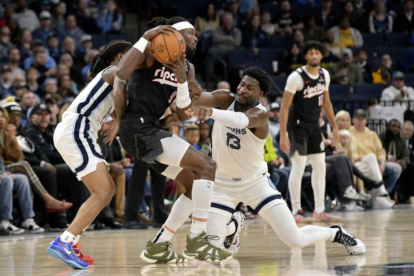Morant finishes with 22 points and 11 assists in his return as Grizzlies beat Trail Blazers 123-98 | iNFOnews.ca Morant finishes with 22 points and 11 assists in his return as Grizzlies beat Trail Blazers 123-98 | iNFOnews.ca