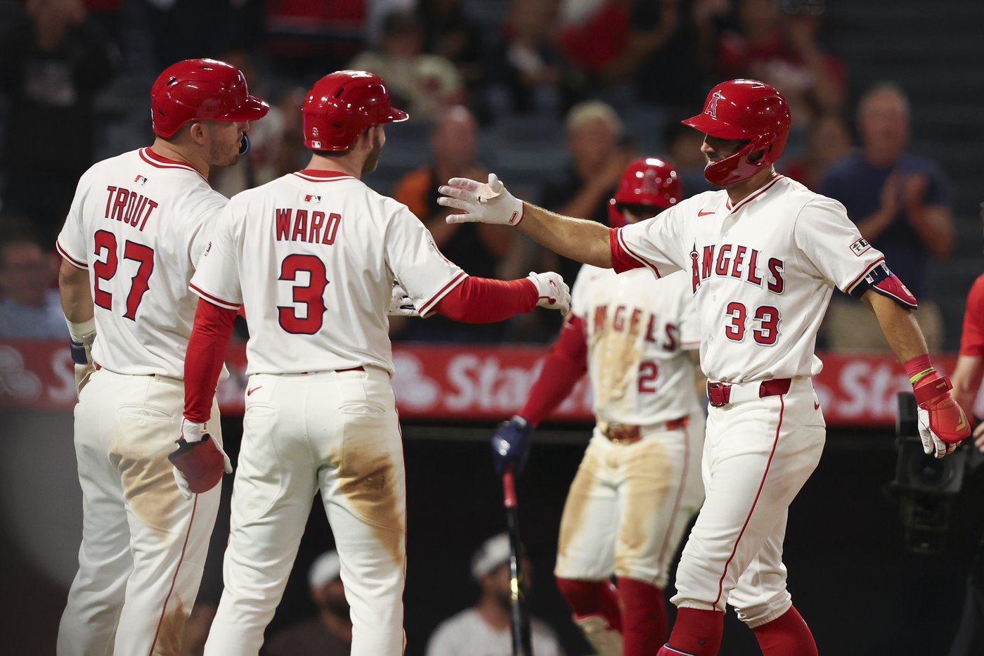 Kyle Hendricks throws 7 shutout innings and Angels score 12 two-out runs in 12-2 win over Twins | iNFOnews.ca