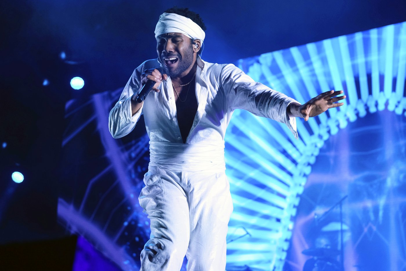 Donald Glover cancels Childish Gambino tour dates over health issue | iNFOnews.ca