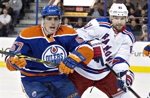 Oilers send forward Perron to Penguins for Klinkhammer and first-round pick | iNFOnews.ca CP31324128