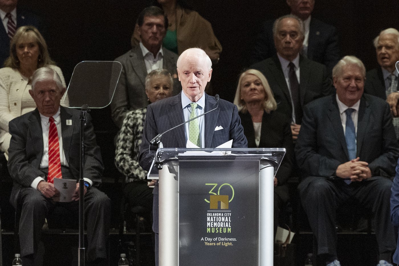 Former President Clinton returns to Oklahoma City 30 years after bombing of federal building | iNFOnews.ca Former President Clinton returns to Oklahoma City 30 years after bombing of federal building | iNFOnews.ca