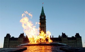 Near-century of tradition at end with Mounties taking over Hill security | iNFOnews.ca CP31760906
