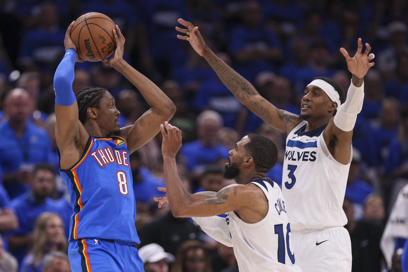 Timberwolves come home in a big hole dug by the relentless Thunder and their poise, precision | iNFOnews.ca Timberwolves come home in a big hole dug by the relentless Thunder and their poise, precision | iNFOnews.ca