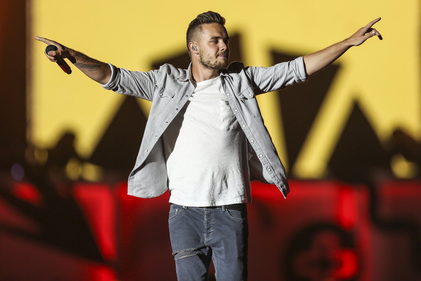 Liam Payne, former One Direction member, dies at 31 in Argentina hotel fall | iNFOnews.ca