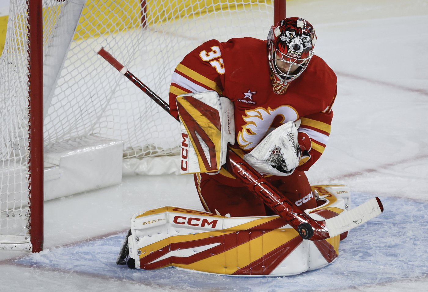 Flames sign goalie Dustin Wolf to seven-year, US$52.5-million contract extension | iNFOnews.ca