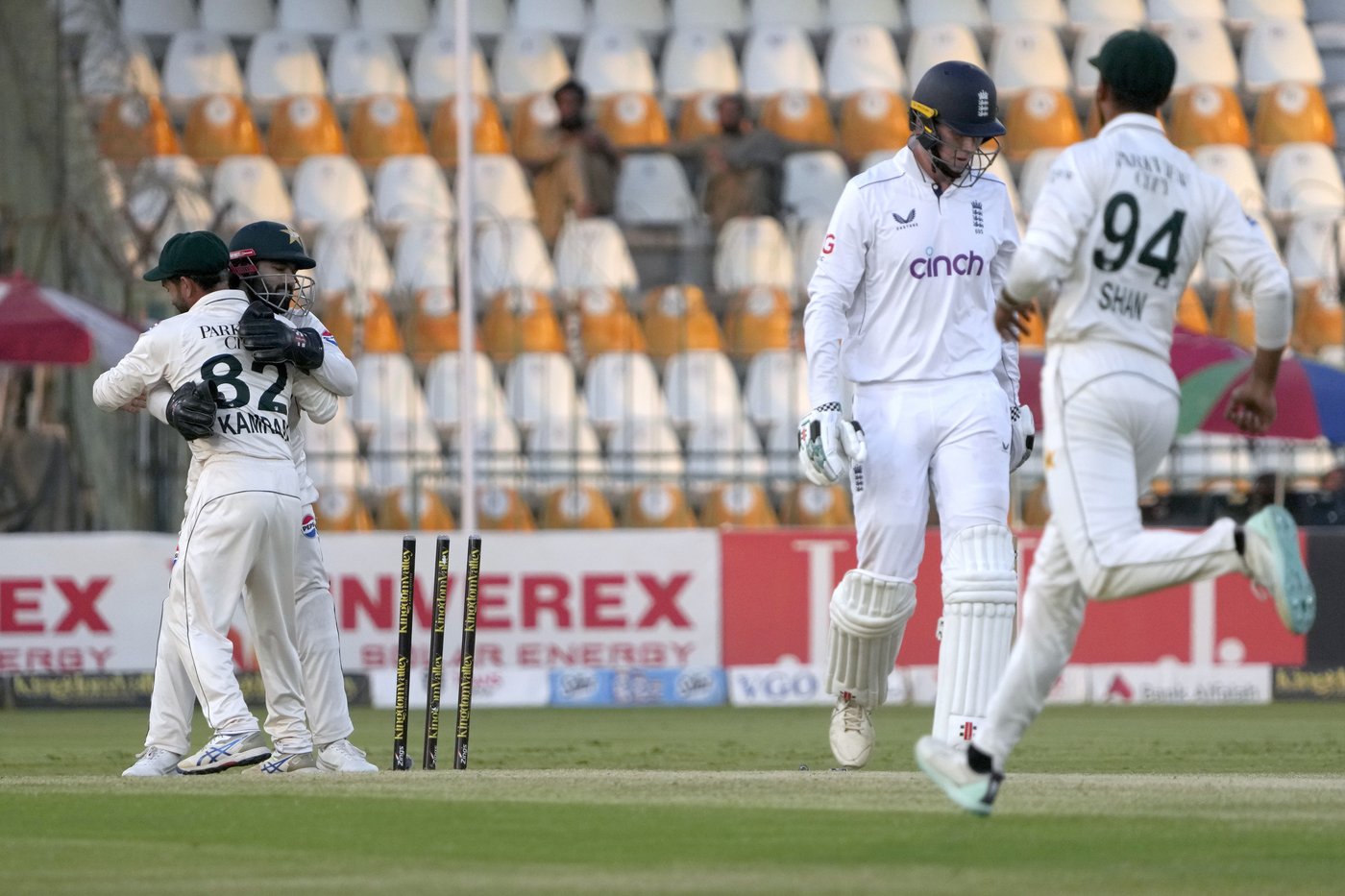 Sajid Khan drives Pakistan into strong position against scratchy England in 2nd test | iNFOnews.ca Sajid Khan drives Pakistan into strong position against scratchy England in 2nd test | iNFOnews.ca