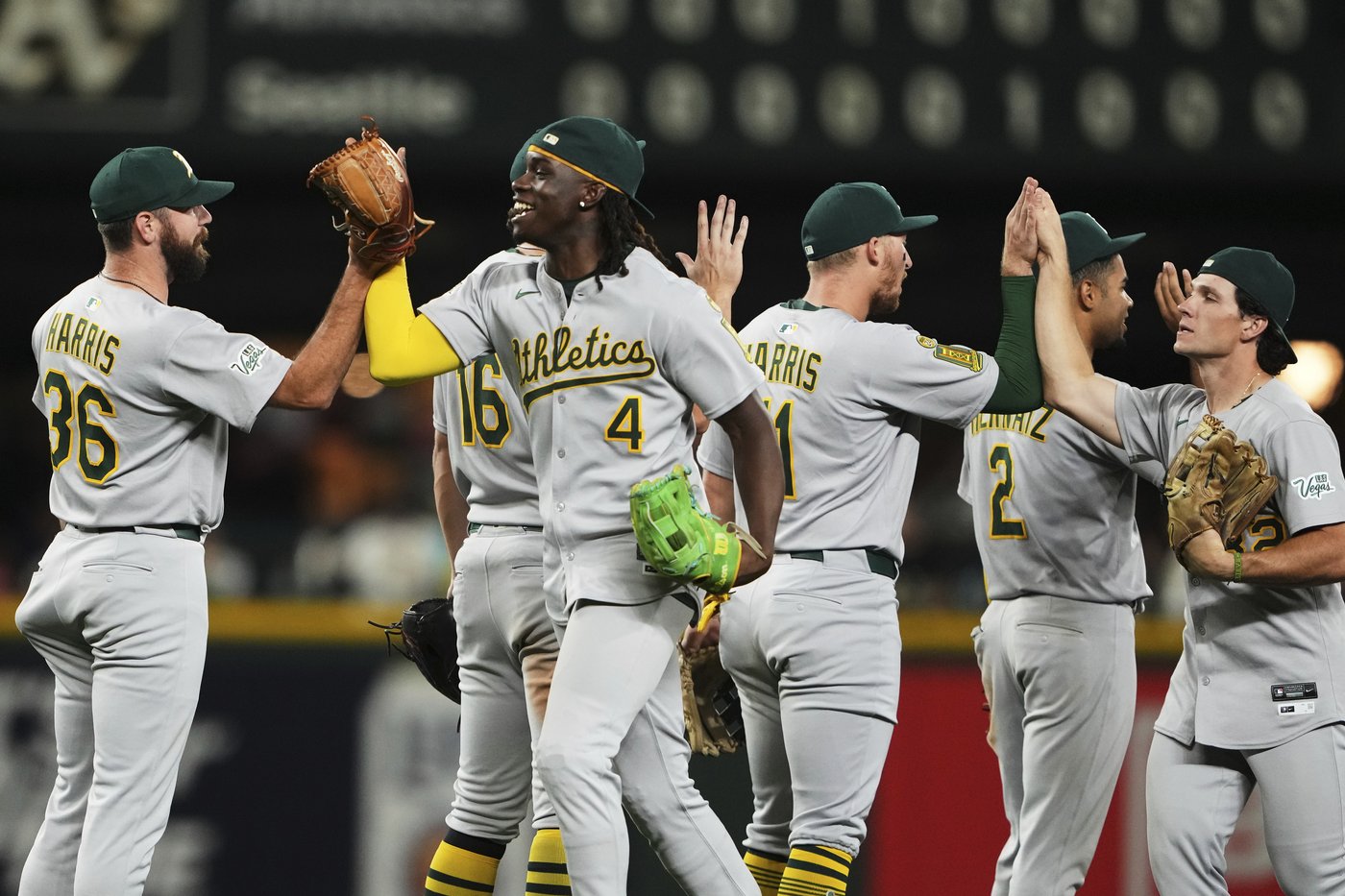 Athletics edge Mariners 2-1 in 10 innings as Seattle drops 3 back in AL West | iNFOnews.ca Athletics edge Mariners 2-1 in 10 innings as Seattle drops 3 back in AL West | iNFOnews.ca