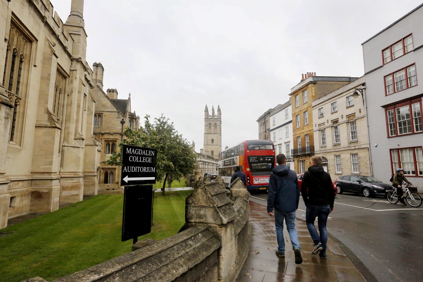 Rhodes scholarship recipients for 2025 include 32 US students | iNFOnews.ca