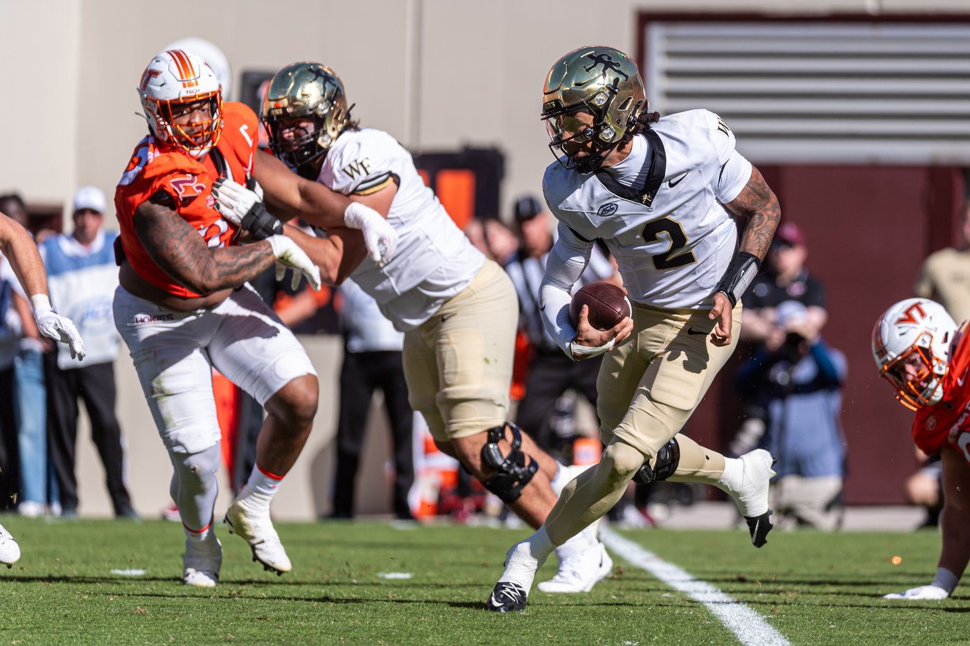 Ashford leads Wake Forest to 30-23 road win at Virginia Tech | iNFOnews.ca