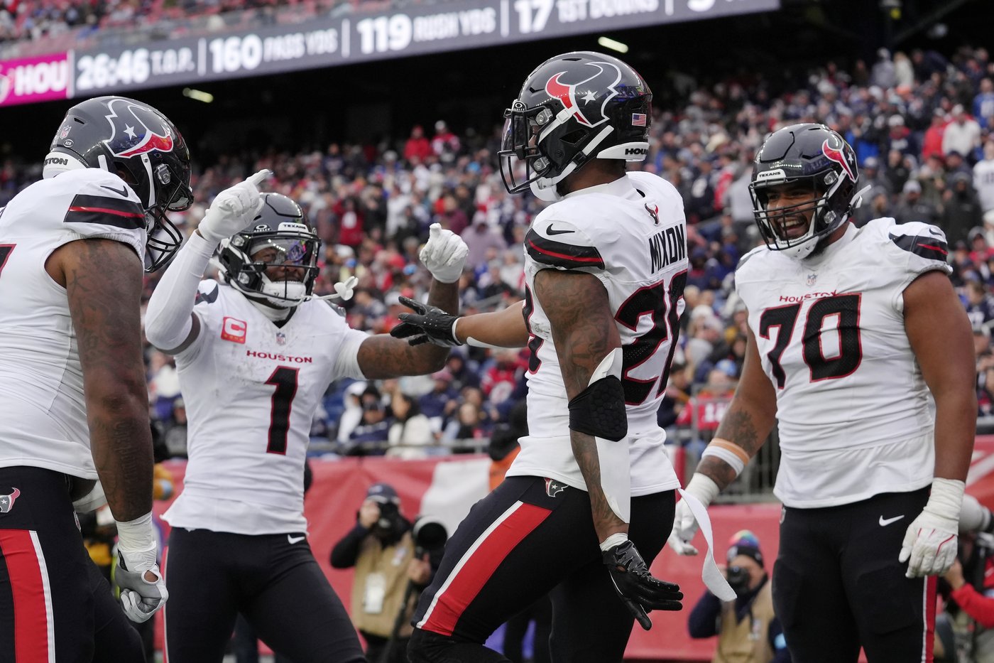 C.J. Stroud throws 3 TD passes as the Texans beat the Patriots 41-21 in Drake Maye's first start | iNFOnews.ca C.J. Stroud throws 3 TD passes as the Texans beat the Patriots 41-21 in Drake Maye's first start | iNFOnews.ca