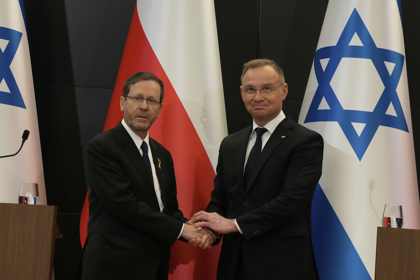 Polish and Israeli presidents lead March of the Living at Auschwitz | iNFOnews.ca