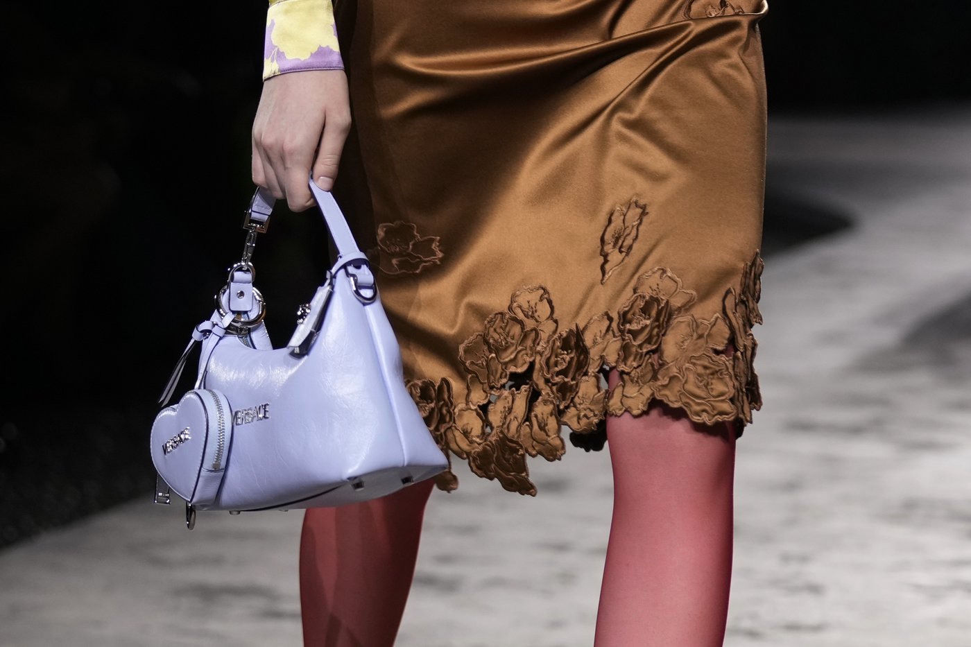 Gucci touts 'casual grandeur,' Tod's focuses on Artisanal Intelligence and Versace plays it safe | iNFOnews.ca Gucci touts 'casual grandeur,' Tod's focuses on Artisanal Intelligence and Versace plays it safe | iNFOnews.ca