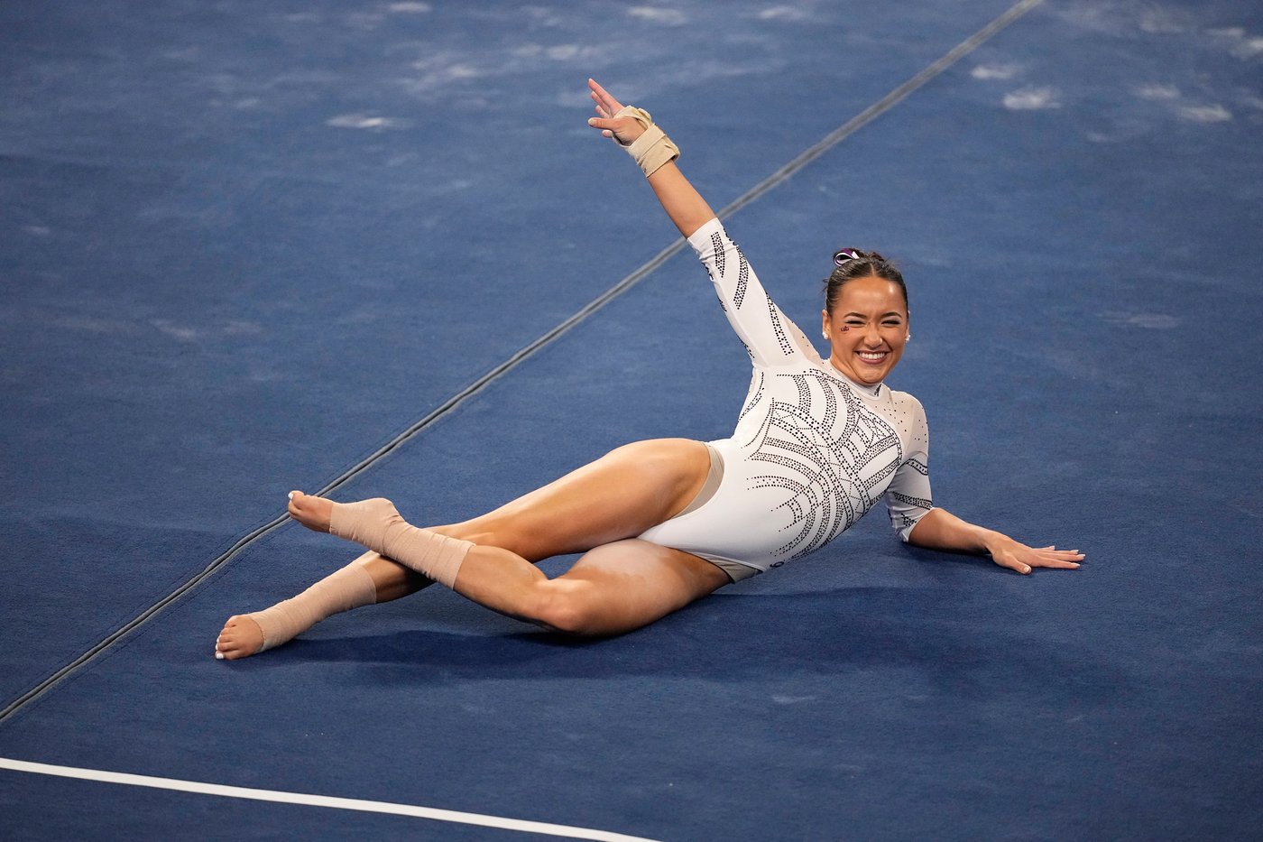 LSU brings joy and confidence to its quest to repeat at the NCAA women's gymnastics championships | iNFOnews.ca