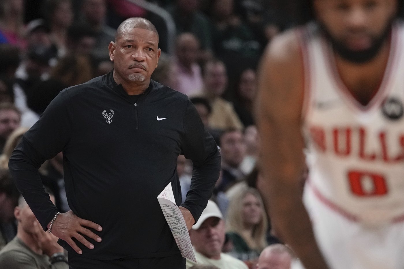 Coby White scores 35, Bulls roll past Bucks 133-122 to get in the win column | iNFOnews.ca