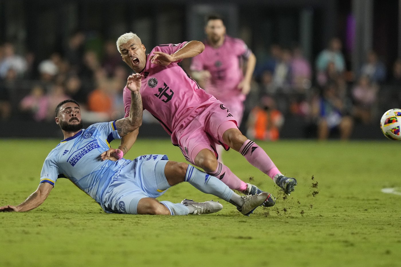 Inter Miami gets a win in Messi's MLS playoff opener, tops Atlanta United 2-1 | iNFOnews.ca