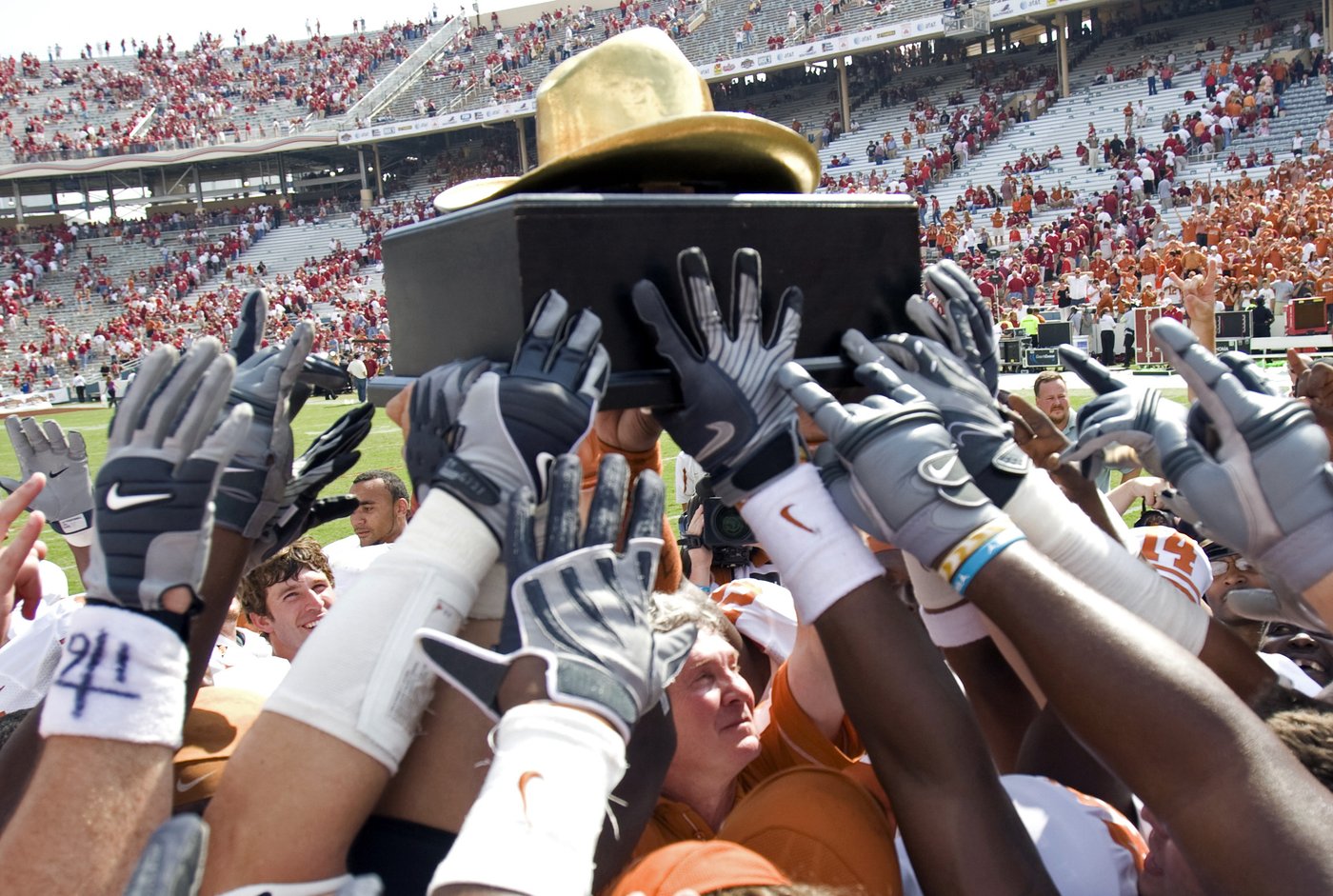 Oklahoma and Texas, one of college football's most storied rivalries, open a new chapter in the SEC | iNFOnews.ca Oklahoma and Texas, one of college football's most storied rivalries, open a new chapter in the SEC | iNFOnews.ca