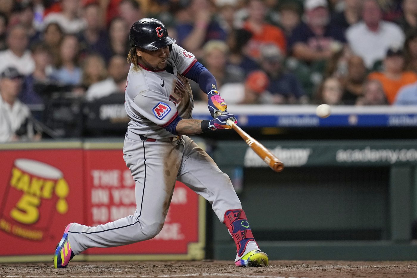 Guardians snap 10-game losing streak with 7-5 win over Astros | iNFOnews.ca