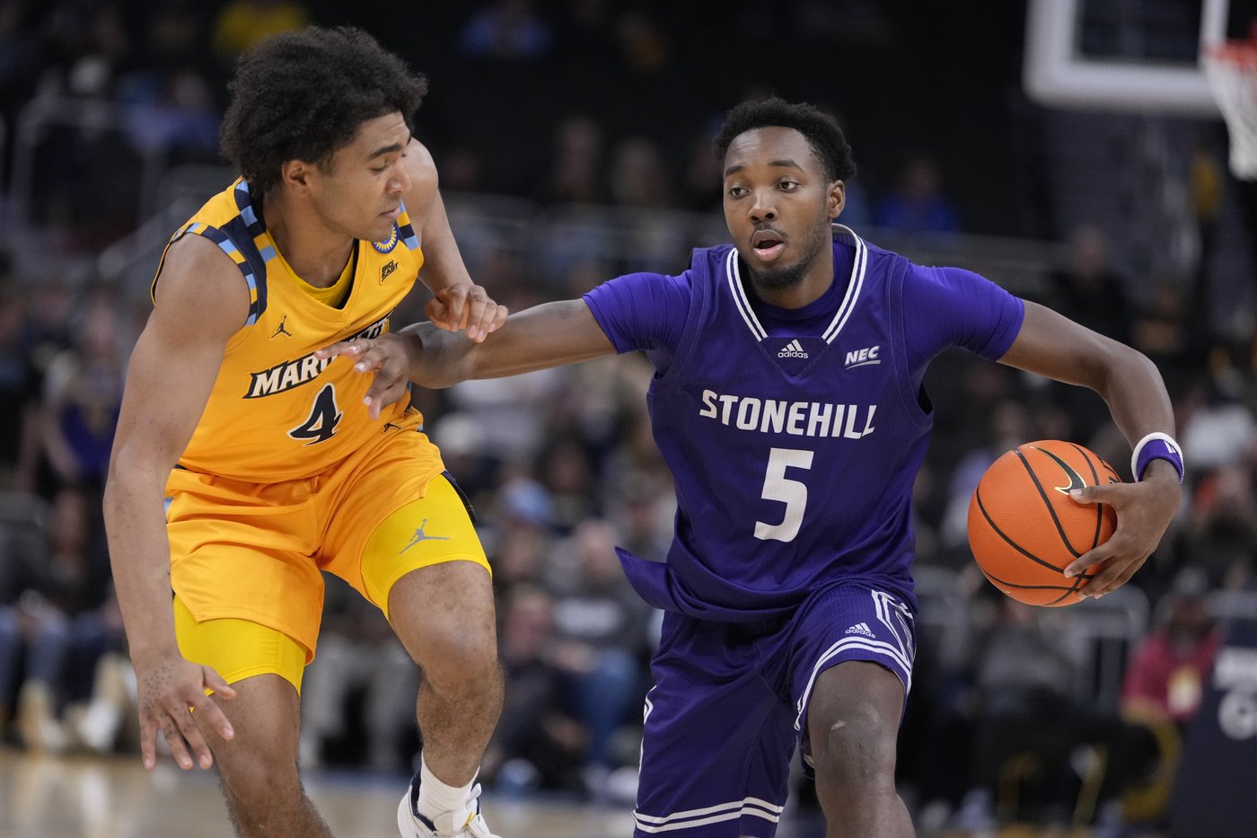 No. 10 Marquette routs Stonehill 94-59 behind Joplin's 27 points | iNFOnews.ca
