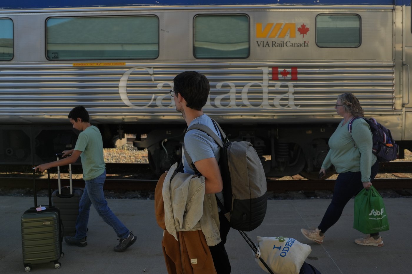 Manitoba's train is a lifeline for many towns. Now tourists are also discovering the route | iNFOnews.ca Manitoba's train is a lifeline for many towns. Now tourists are also discovering the route | iNFOnews.ca