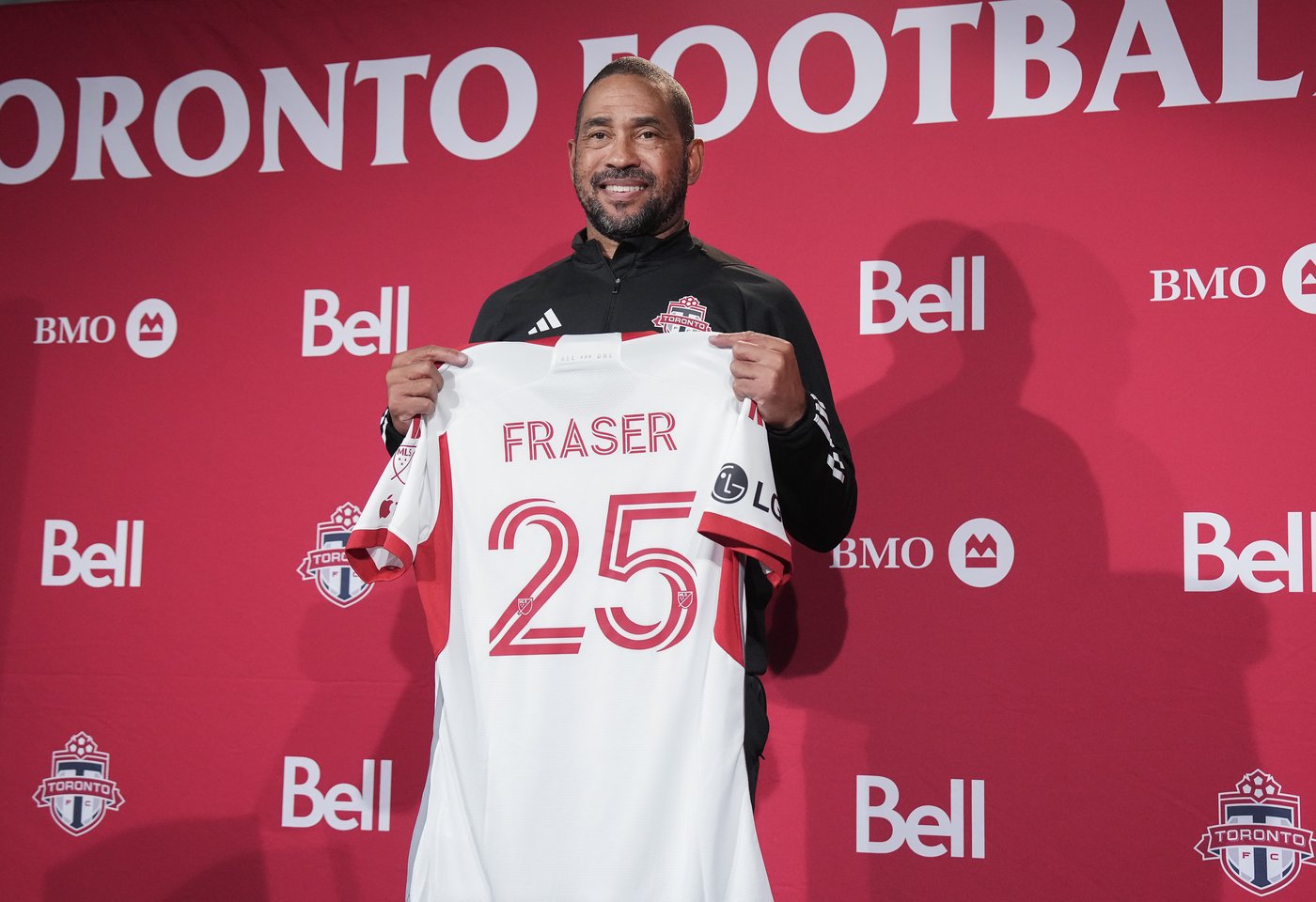 Fraser stresses need for unity, hard work and pride as he takes charge of Toronto FC | iNFOnews.ca Fraser stresses need for unity, hard work and pride as he takes charge of Toronto FC | iNFOnews.ca