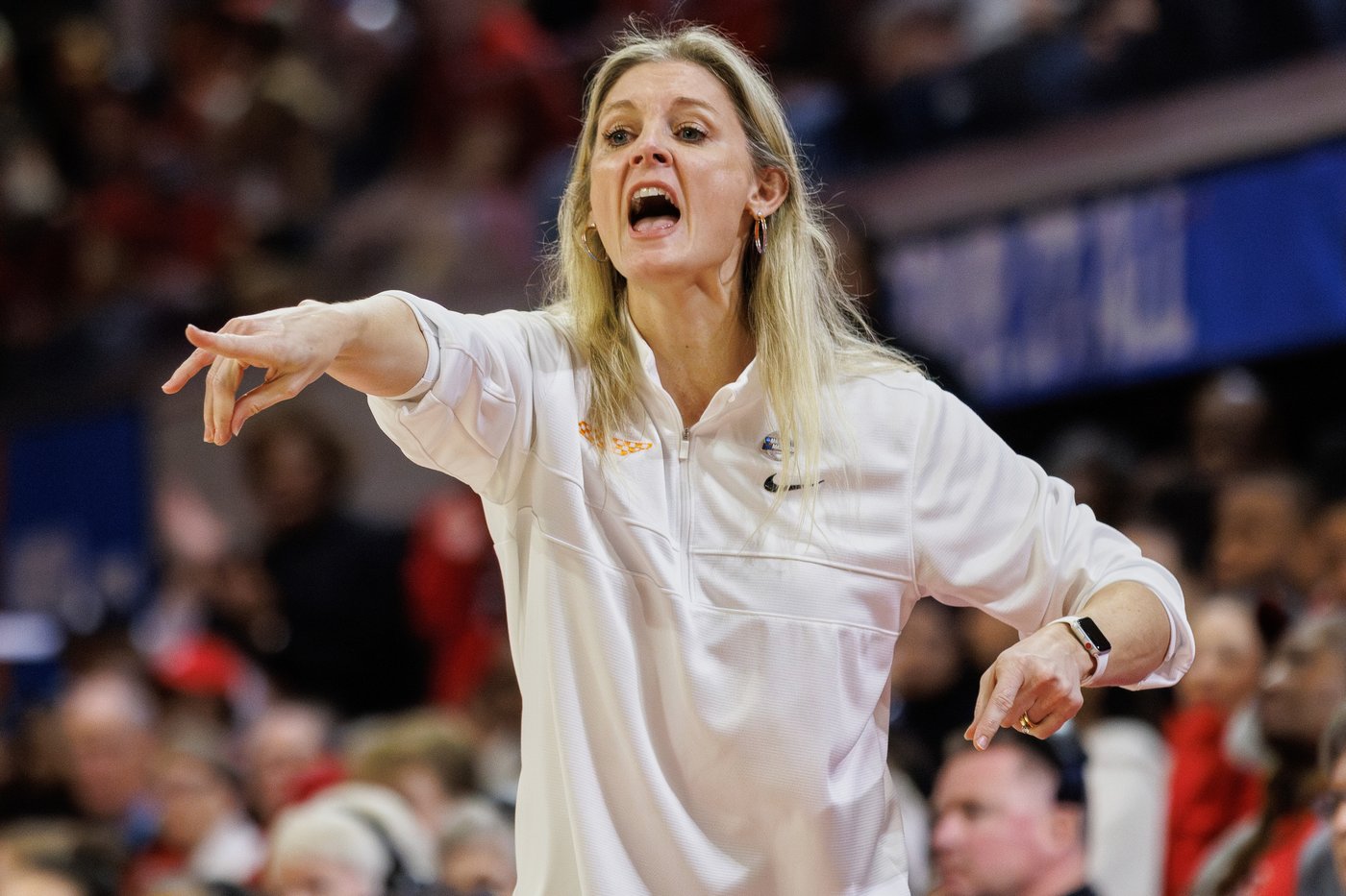 Missouri hires former Tennessee star and coach Kellie Harper as its new women's basketball coach | iNFOnews.ca Missouri hires former Tennessee star and coach Kellie Harper as its new women's basketball coach | iNFOnews.ca
