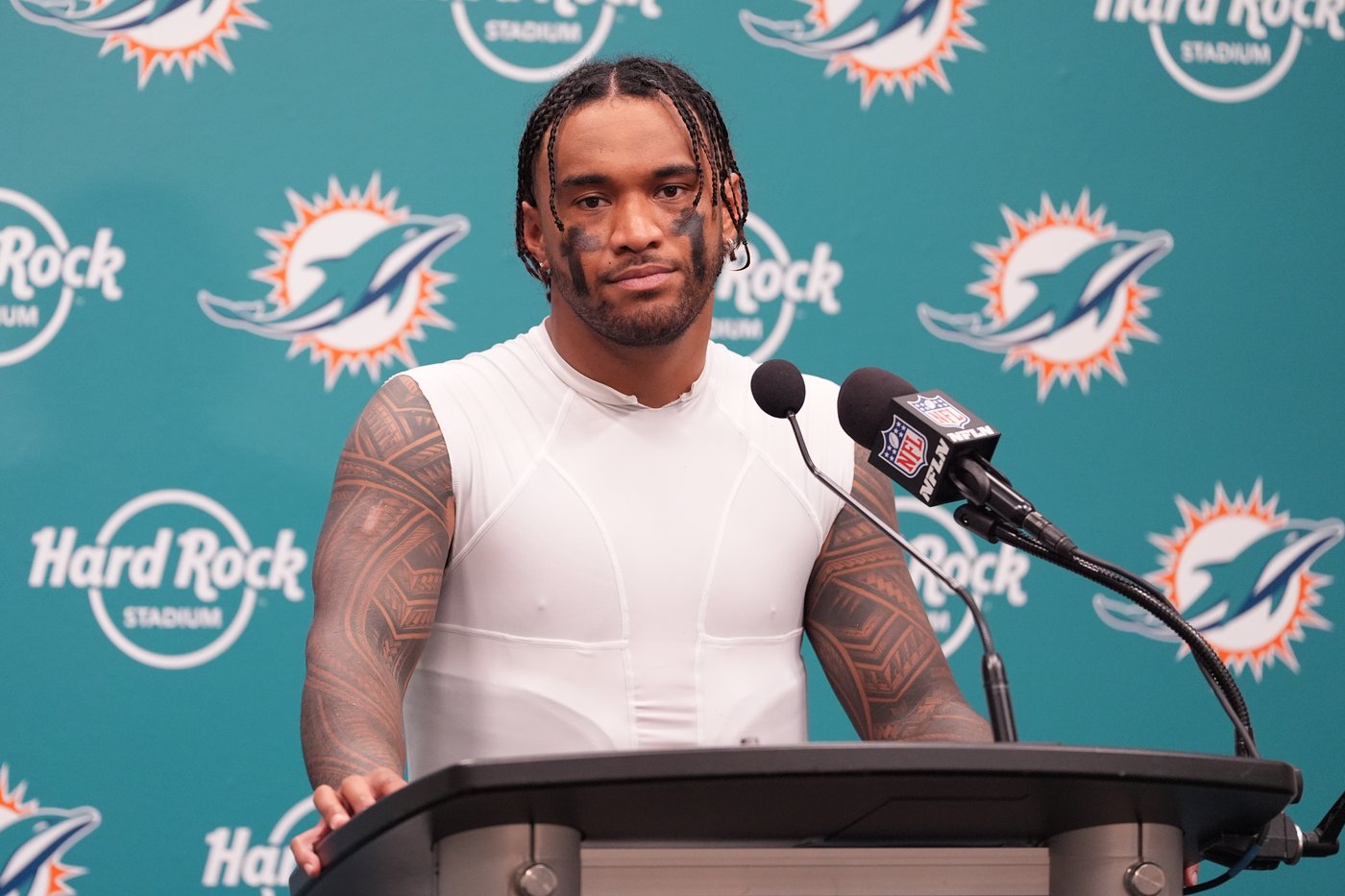 Tua Tagovailoa's comments calling out teammates ignite a firestorm the Dolphins can ill afford | iNFOnews.ca