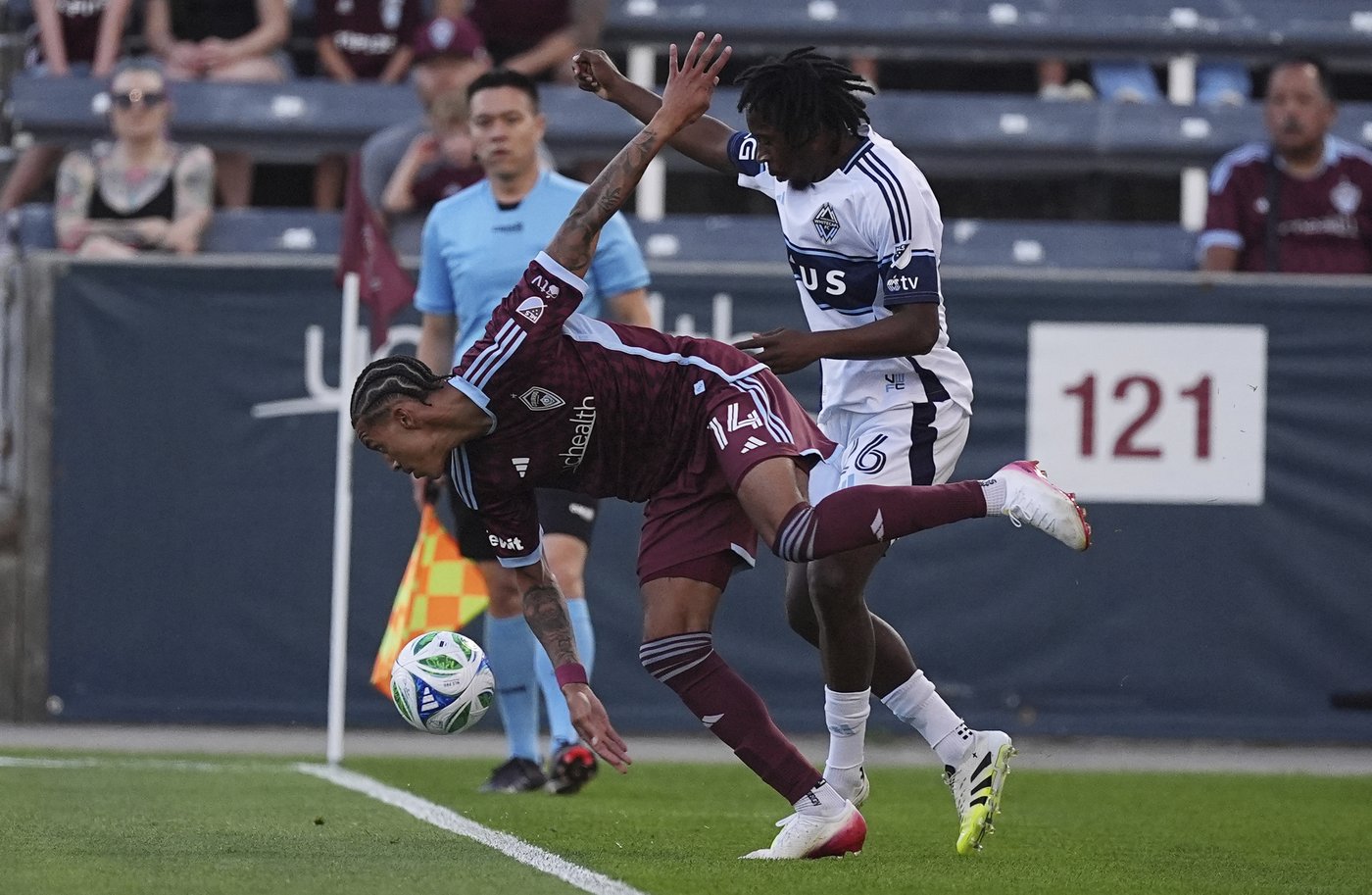 Calvin Harris has goal, assist in Rapids' 3-0 win over Whitecaps | iNFOnews.ca