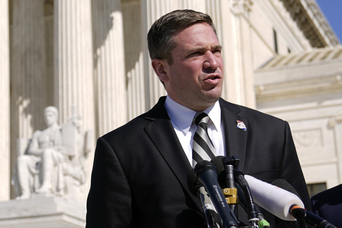 Missouri's GOP attorney general says abortions after viability remain illegal under new amendment | iNFOnews.ca Missouri's GOP attorney general says abortions after viability remain illegal under new amendment | iNFOnews.ca