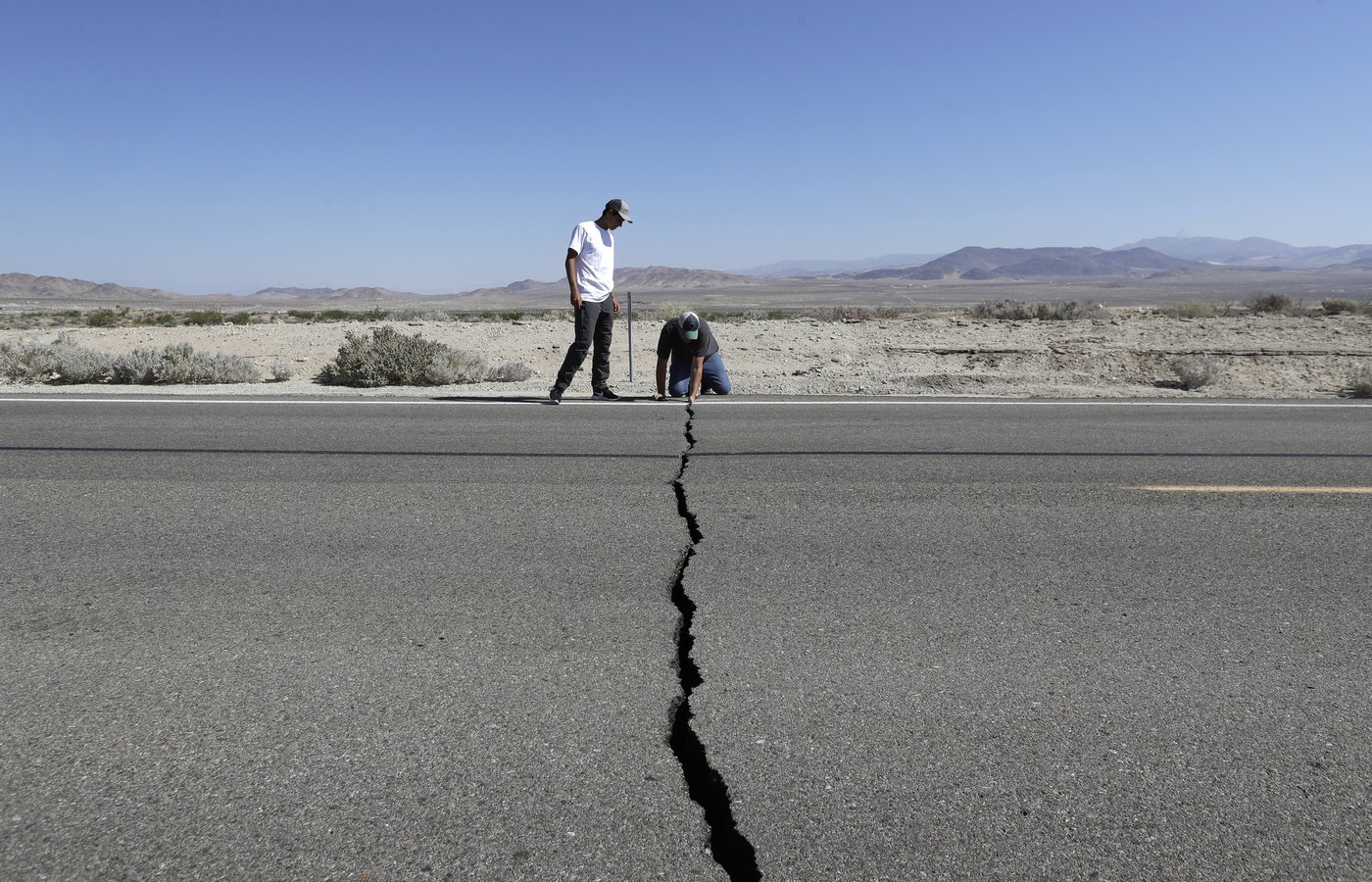 In California's 'earthquake country,' a 7.0 temblor prompts confusion and a tsunami warning | iNFOnews.ca