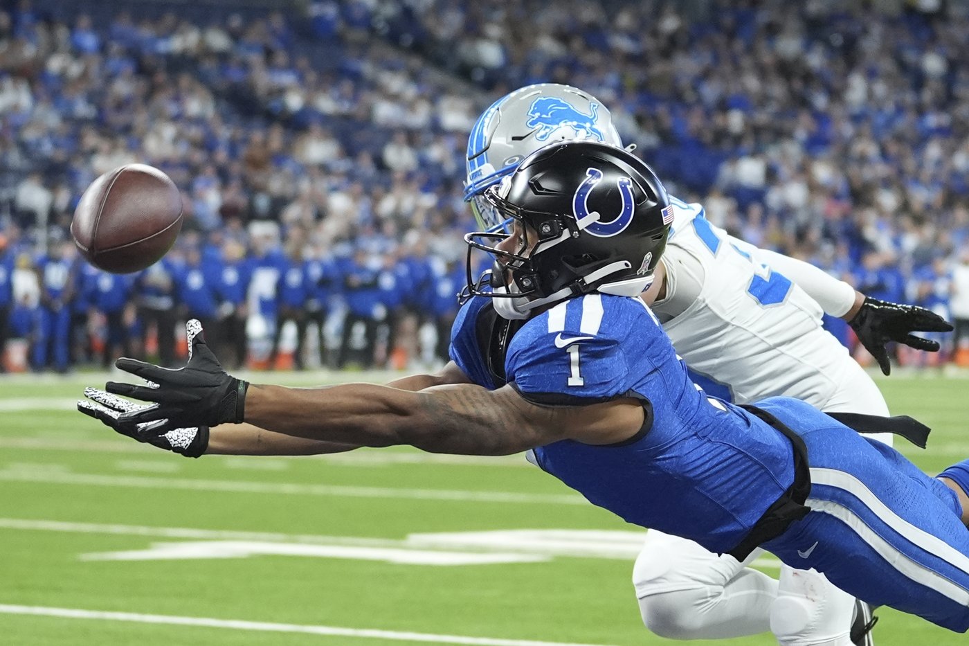 Lions rush for 3 scores and use stingy defense to beat Colts 24-6 for 9th straight win | iNFOnews.ca Lions rush for 3 scores and use stingy defense to beat Colts 24-6 for 9th straight win | iNFOnews.ca
