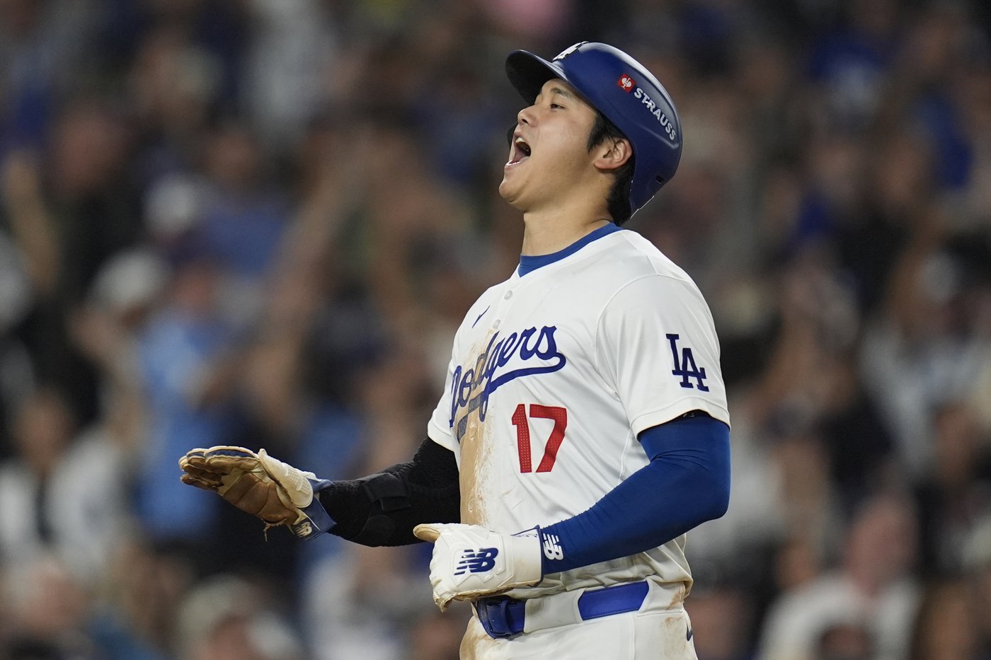 Shohei Ohtani stolen base streak ends at 36 in NLCS, caught for first time since July 22 | iNFOnews.ca Shohei Ohtani stolen base streak ends at 36 in NLCS, caught for first time since July 22 | iNFOnews.ca