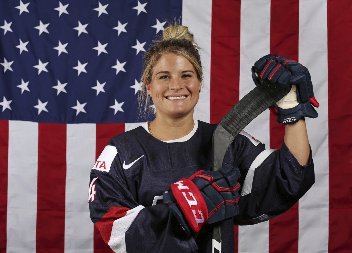 Brianna Decker continues transition from playing to coaching in being hired as PWHL Frost assistant | iNFOnews.ca Brianna Decker continues transition from playing to coaching in being hired as PWHL Frost assistant | iNFOnews.ca