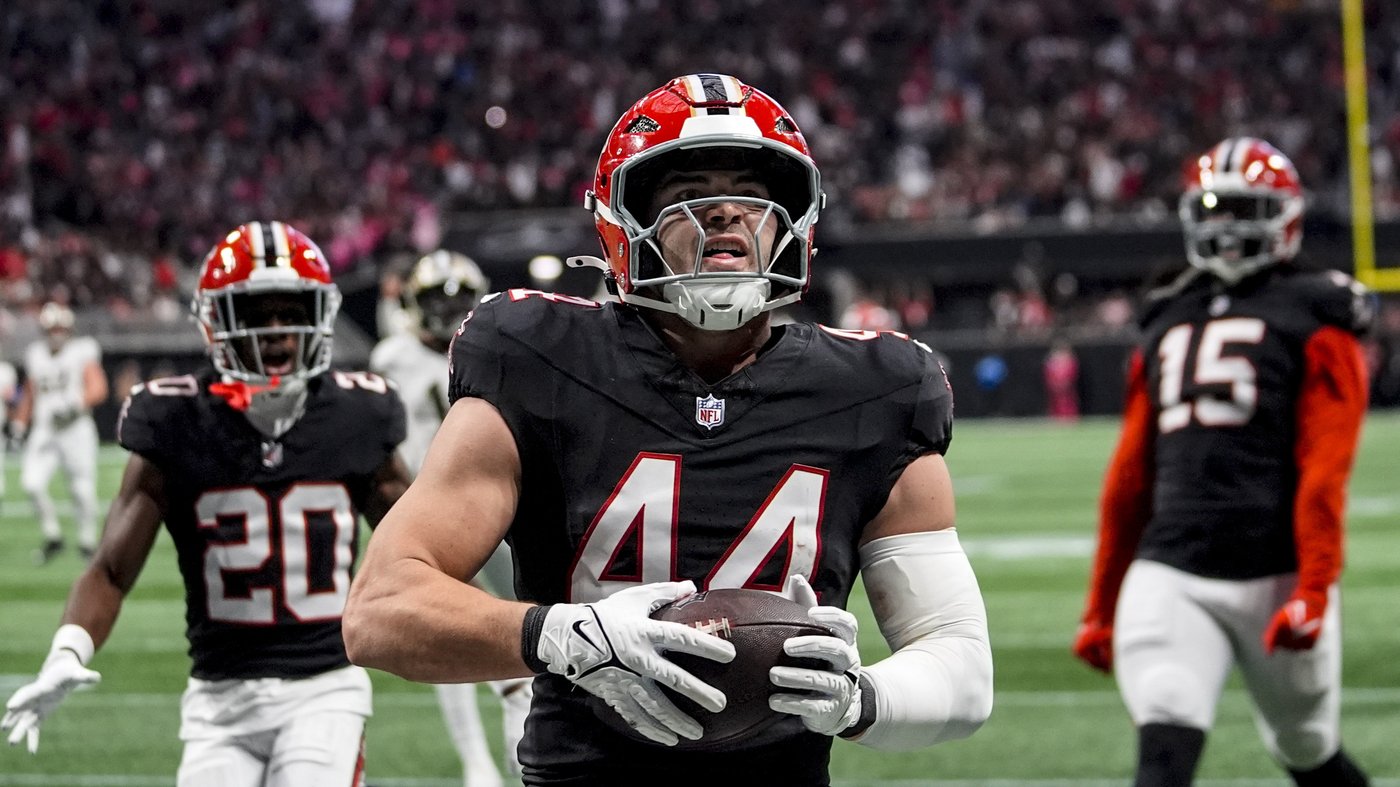 Falcons pull out a win that puts a much more positive spin on their opening month | iNFOnews.ca